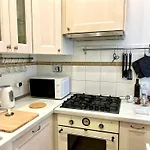 Gdr Apartment - City Center